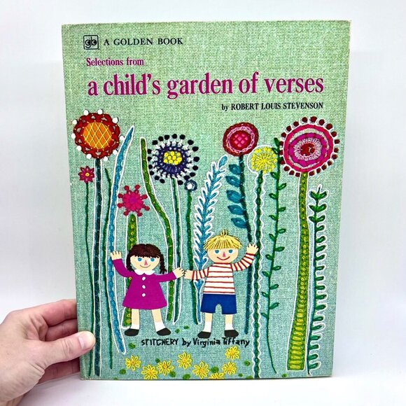 A Child’s Garden Of Verses Golden Book 1972 Virginia Tiffany Stitchery Art HC - Picture 1 of 8